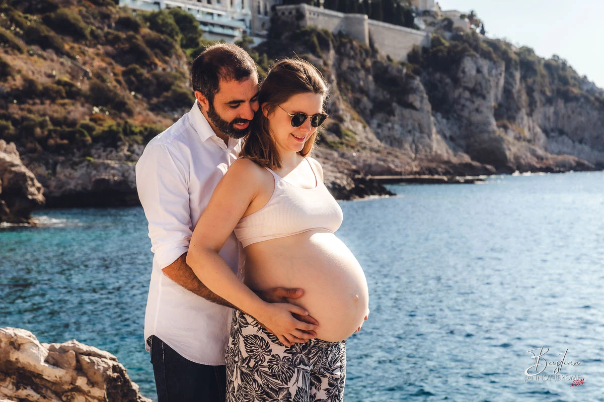 Séance photo grossesse Nice bord de mer