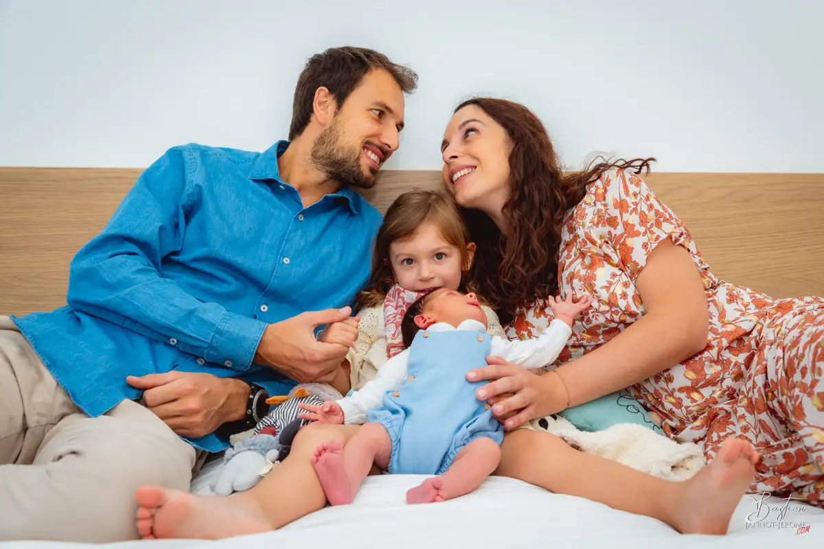 photographe-nouveau-ne-cote-azur